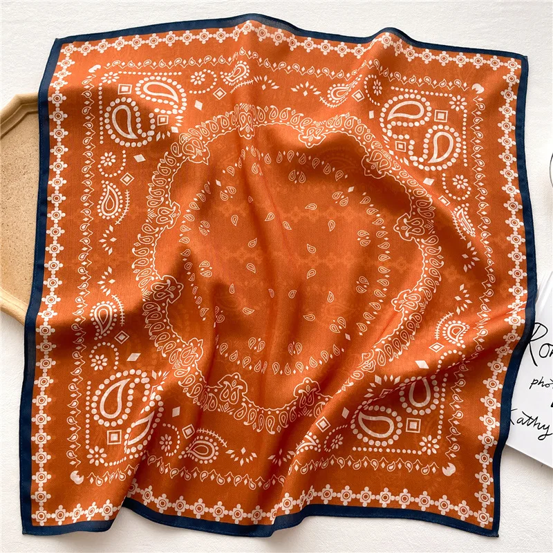 Sciarpa da donna in puro coton - Bandana Cotton recensione e prezzo