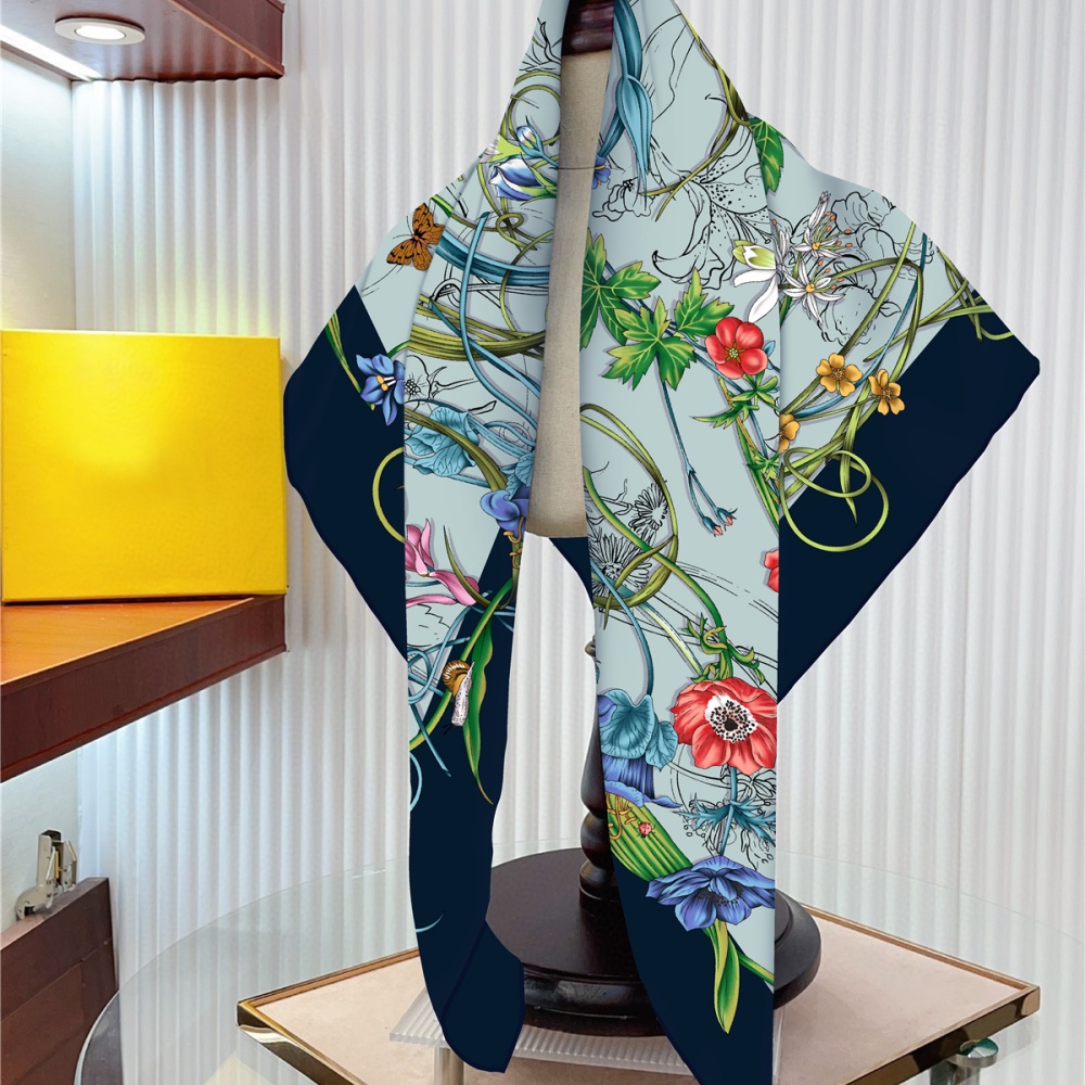 Silk Scarf Women Floral Printe - Face Scarf Mask recensione e prezzo