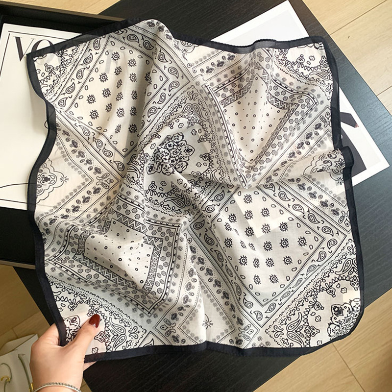 70% cotone 30% Sciarpa di seta - Bandana Cotton recensione e prezzo